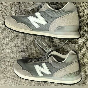 New Balance 515 grey sneakers. Style # WL515GRY Women’s 9, Men’s size 7.5